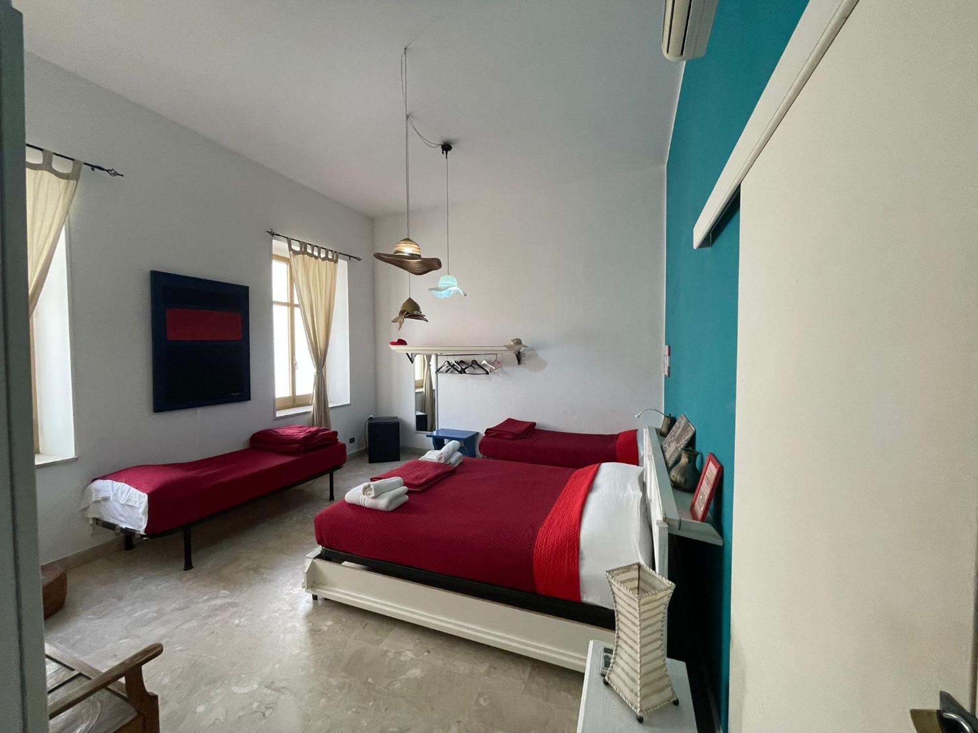 Gadia Otel Cefalù Oda fotoğraf